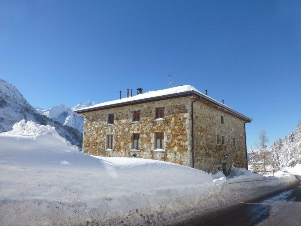 Apartamento Sci Ai Piedi,Passeggiate,Mountain Bike,Relax Passo del Tonale Exterior foto
